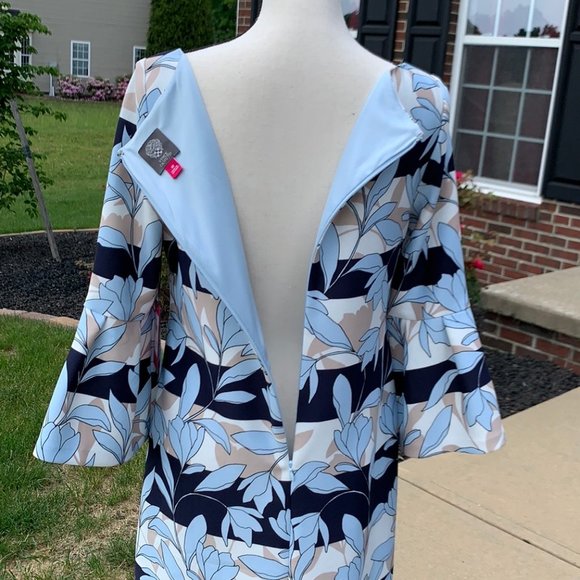 Vince Camuto Crepe Knit Bell Sleeve Dress - Picture 13 of 15